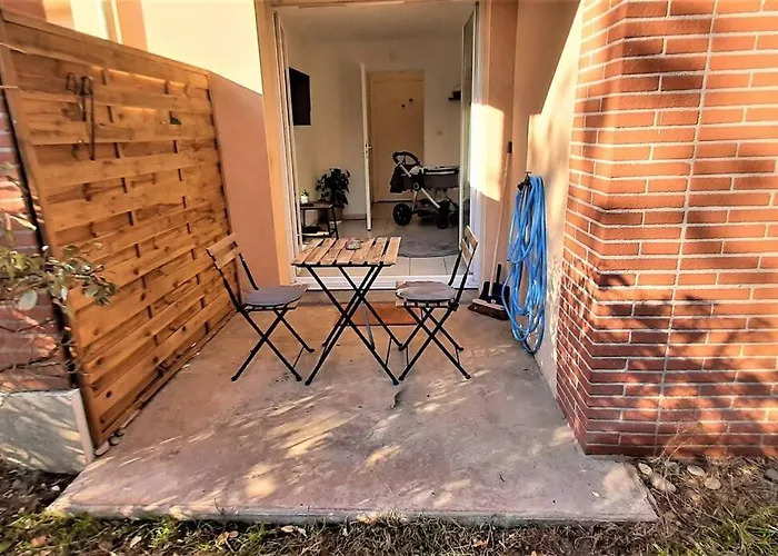 Studio Charmant Et Moderne Grand Confort